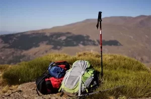 bastones de trekking y senderismo